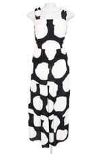 Vestido Midi Preto com Poás Orgânico C&A