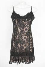 vestido desnude feminino preto com aplique e forro