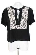 blusa Animale feminina preta com recortes