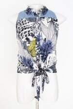 camisa desigual feminina estampada com recortes