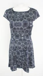 vestido Reiss feminino estampado com forro e pregas