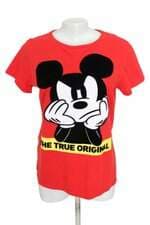 camiseta disney feminina vermelha com flocado