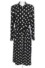 vestido Amaro feminino preto com poás e faixa na cintura