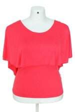 blusa feminina rosa com sobreposição