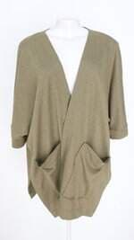 cardigan feminino armário da judith verde com fenda