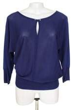 blusa Calvin Klein feminina azul com recortes