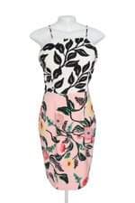 Vestido C&A feminino estampado