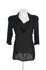 Blusa Intimissimi preta com recortes