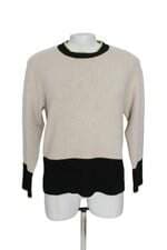 Suéter feminino bege e preto 