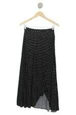 Saia pareô preta com poás