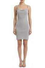 vestido curto drapeado C&A cinza 