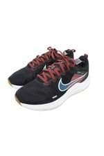 Tênis esportivo Nike feminino preto