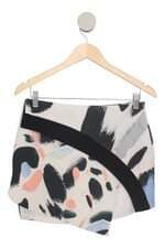 Saia Espaço Fashion com recortes