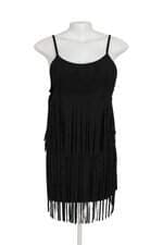 Vestido Rosa Chá preto com franja