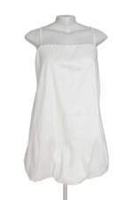 Vestido balonê C&A off white com forro