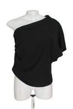 Blusa Renner preta com drapeado