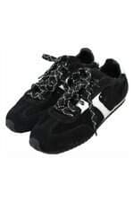 Tênis feminino Larroudè preto e branco