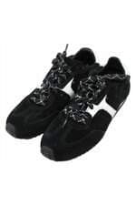 Tênis feminino Larroudè preto e branco
