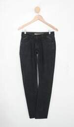 Calça Jeans opera rock feminina preta