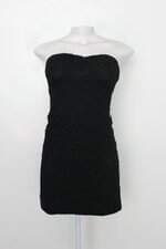 Vestido feminino preto com forro e Bojo