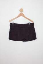 Shorts Saia c&a feminino xadrez com Sobreposição