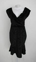 Vestido lala feminino preto com Bojo e Peplum