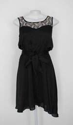 Vestido feminino preto com Transparência 