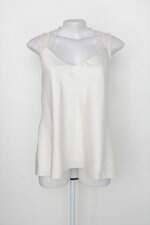 Regata linda de morrer feminina off-white com Renda