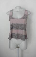 Blusa feminina rosa e cinza 