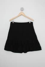 Saia a collection feminina preta