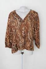 Camisa riachuelo feminina marrom estampada