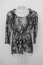 Blusa lucidez feminina estampada cinza