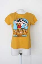 Baby Look feminina estampa Wonder Woman