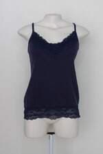 Regata basics feminina roxa com Renda
