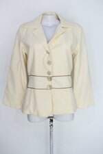 Blazer feminino amarelo com Recortes