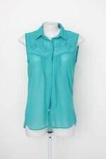 Regata dresscode feminina verde com Bordado