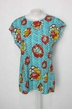 Blusa feminina azul estampa floral