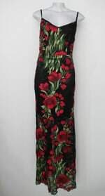 Vestido feminino preto estampado com Bojo e Forro