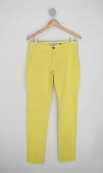 Calça de sarja betina feminina amarelo