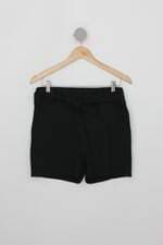 Shorts feminino preto com Faixa na Cintura