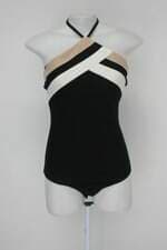 Body acostamento feminino preto com Recortes