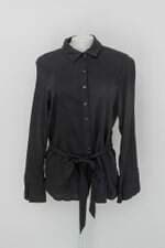 Camisa simulassão feminina preta com Faixa na Cintura