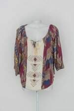 Blusa lez a lez feminina estampada com Tassel