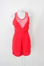 Macaquinho soso moda feminino vermelho com Aplique e Renda