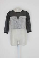 Blusa cropped carlota costa feminina estampada com Recortes e Transparência