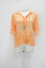 Camisa feminina laranja estampada com Renda e Vivo 