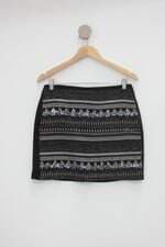 Saia h&m feminina preta com Aplique