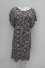 Vestido fit feminino estampado com Faixa na Cintura