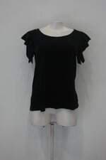 Blusa feminina preta com Fenda