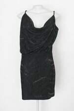 Vestido lança perfume feminino preto com Forro e Strass